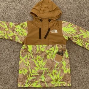 NWT The North Face Tanager Anorak Prairie Paintbrush Ski Hooded Jacket Zip Neck
